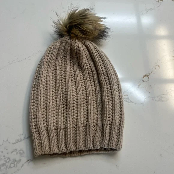 Hat - Picture 1 of 5